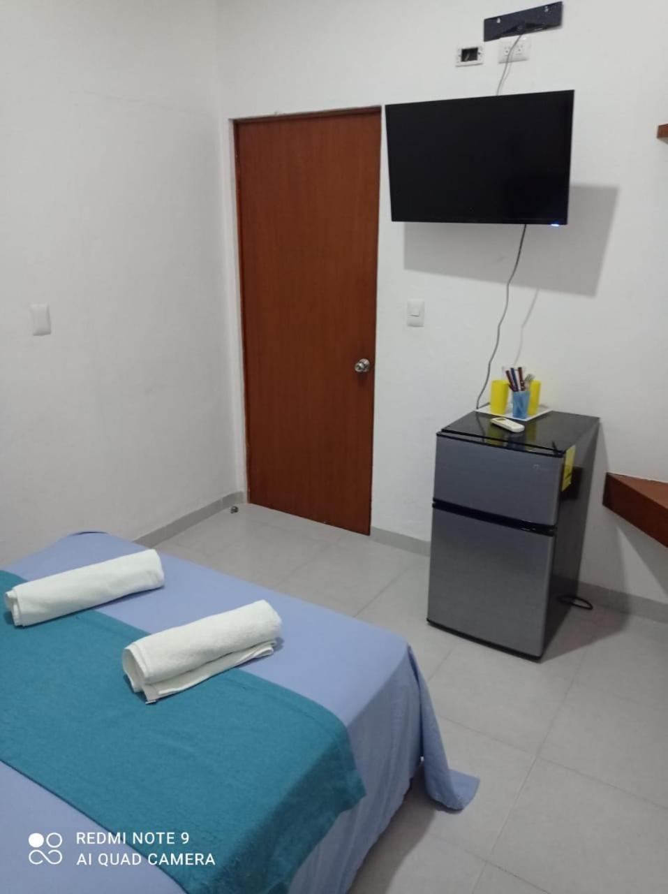 Casa De Huespedes Taino Bed and Breakfast Cancún Buitenkant foto