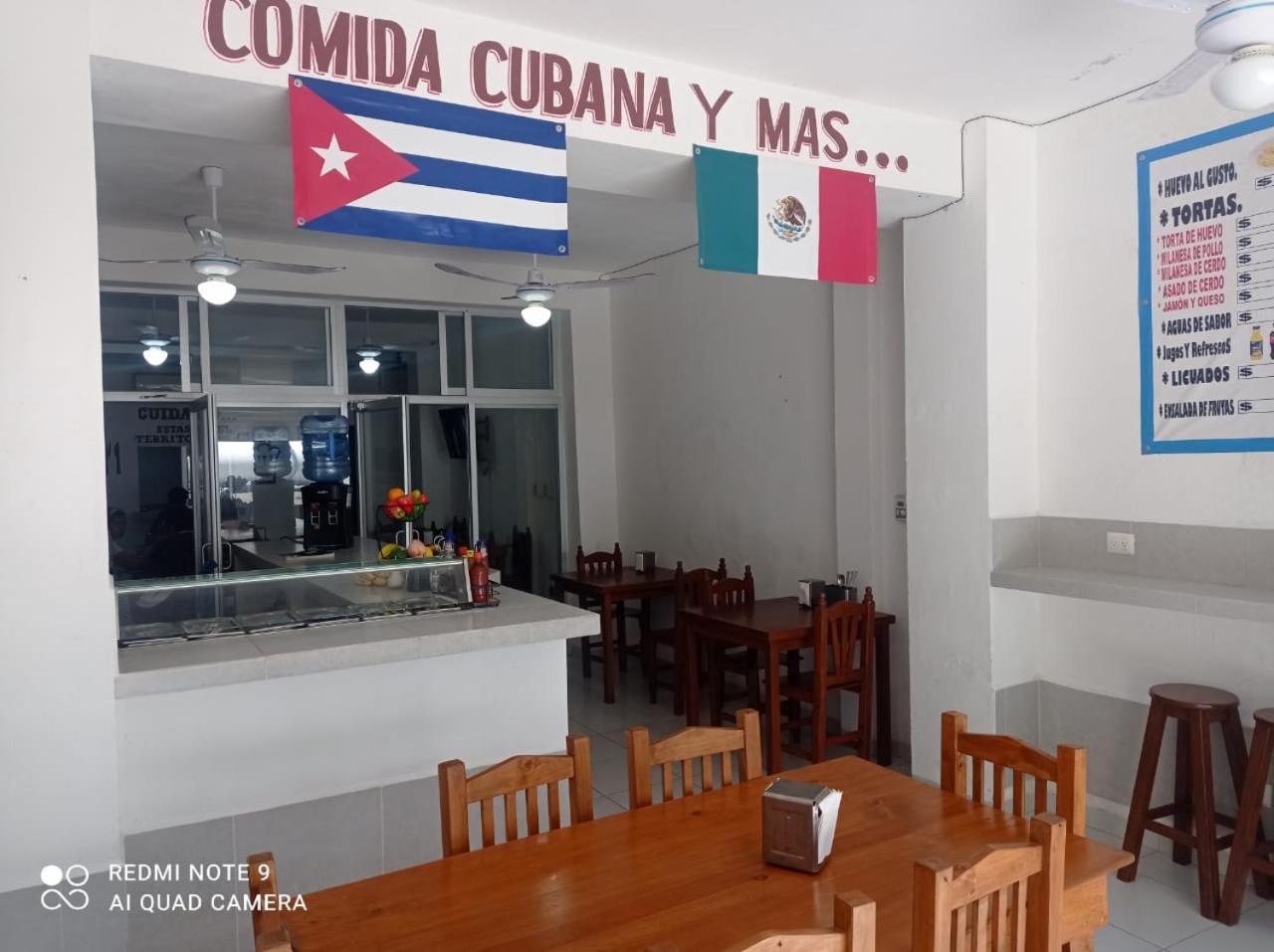 Casa De Huespedes Taino Bed and Breakfast Cancún Buitenkant foto